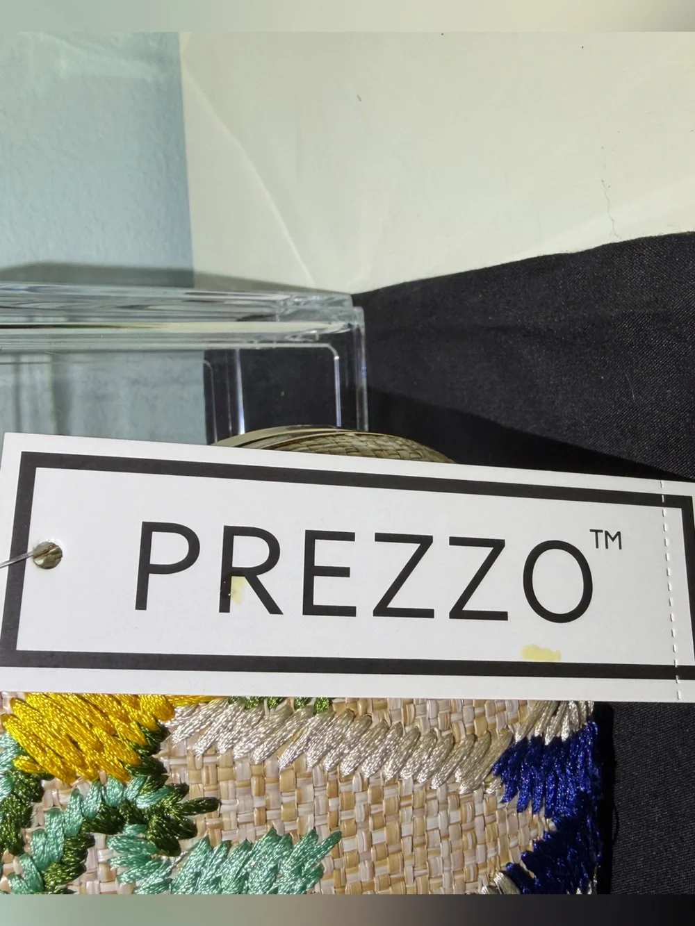 NWT Prezzo Embroidered Palm Woven Clutch With Chain or Beaded Removable Strap